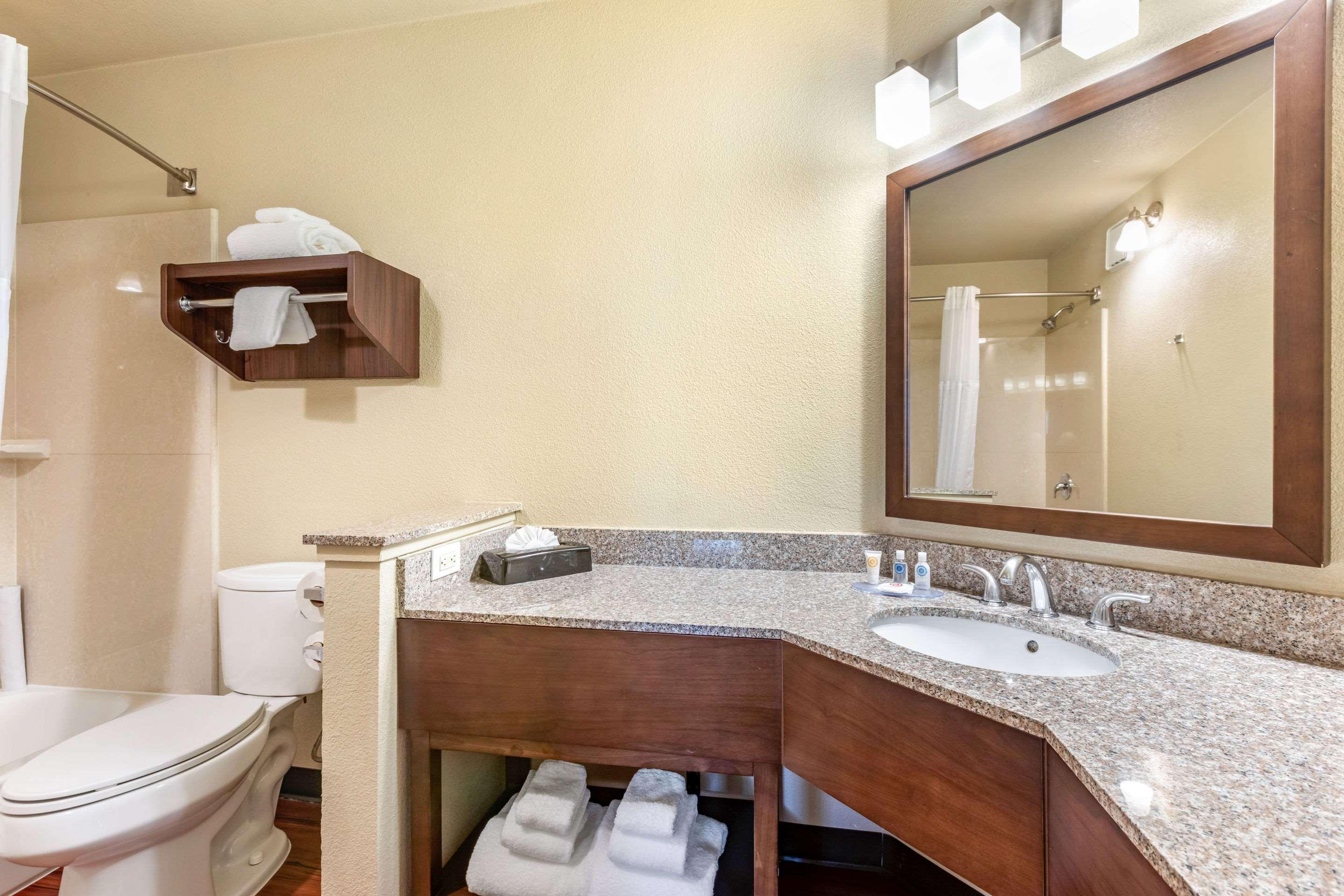 Comfort Inn & Suites Orange County John Wayne Airport Santa Ana Kültér fotó