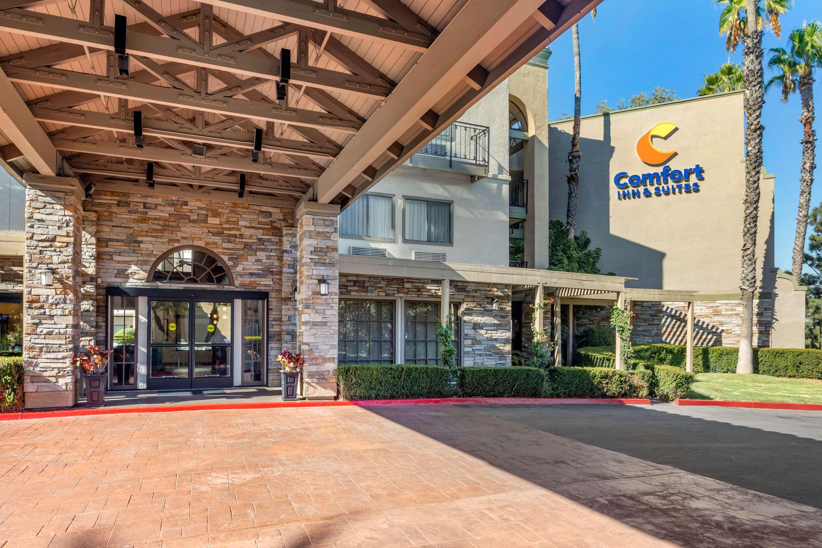 Comfort Inn & Suites Orange County John Wayne Airport Santa Ana Kültér fotó