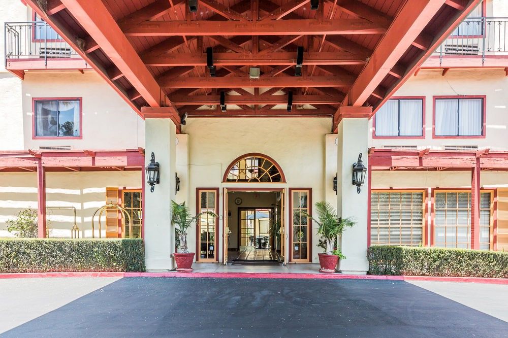 Comfort Inn & Suites Orange County John Wayne Airport Santa Ana Kültér fotó