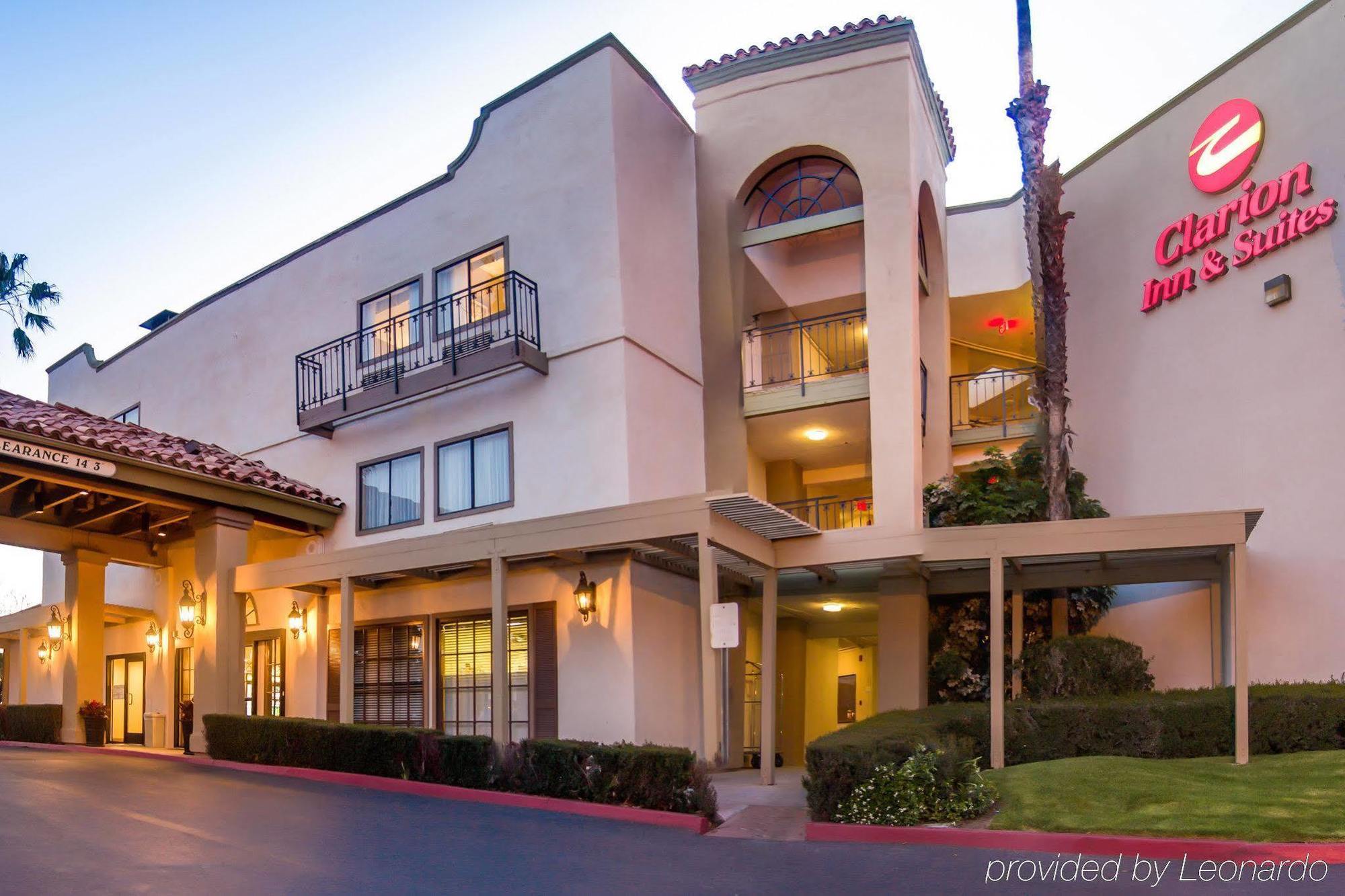 Comfort Inn & Suites Orange County John Wayne Airport Santa Ana Kültér fotó